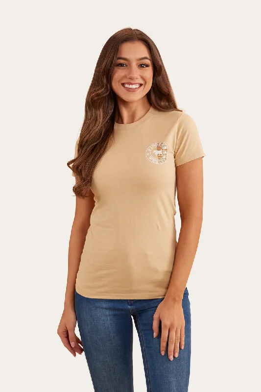 New Markdowns Signature Bull Flag Womens Classic Fit T-Shirt - Dark Sand