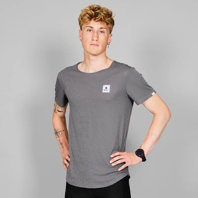 Discount Mania Clean Flow T-shirt