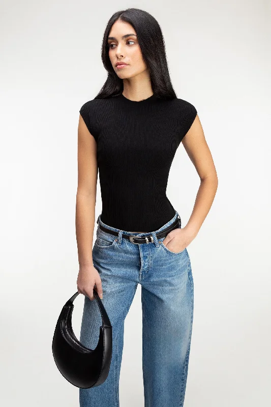 Limited Edition CLASSIC SLEEVELESS KNIT TOP