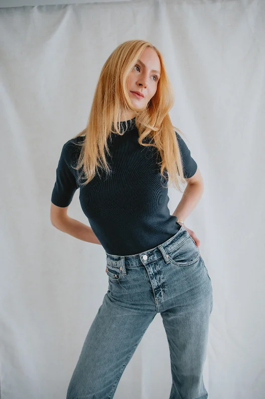 Special Savings The Jonnie Short Sleeve Sweater - Navy