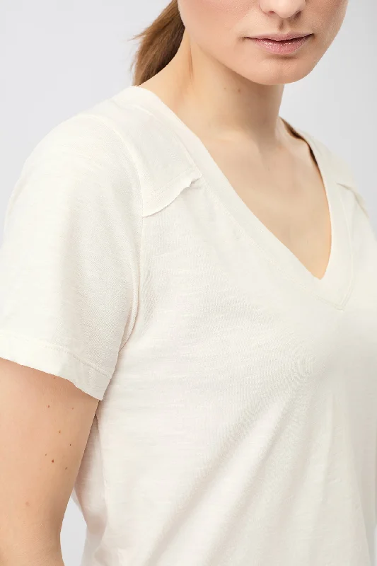 Deal Dash The New V-Neck (White), GOTS