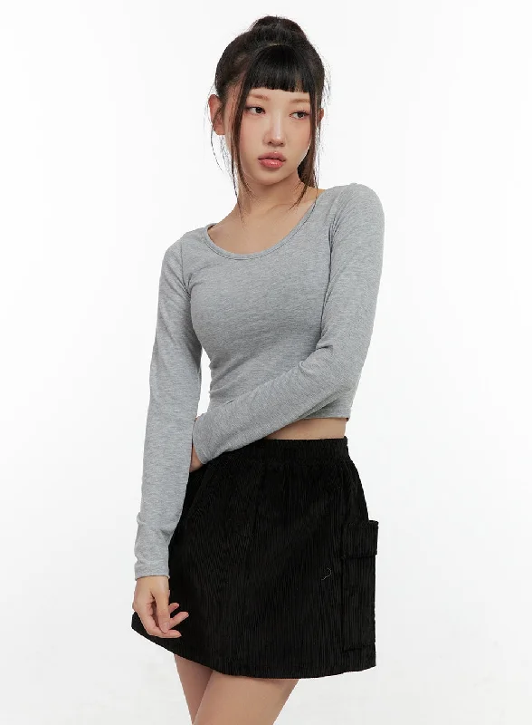 Deal of the Day Classic Scoop Neck Crop Top CN404