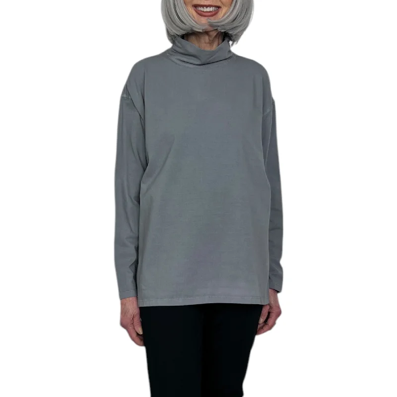 Weekend Specials to Love MOCK TURTLENECK TOP