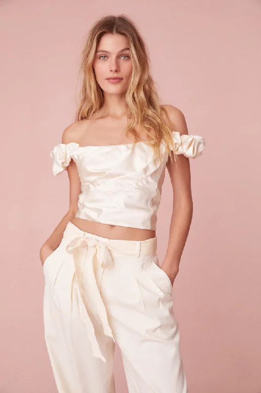Blowout Deals Ileana Off Shoulder Top