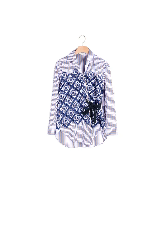 New Arrival Chemise broderie fleurie cache cœur