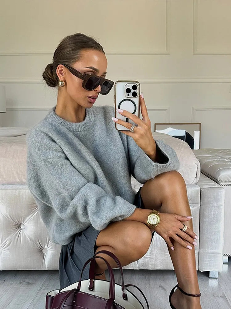 Price Drop Elegant Grey Round Neck Long Sleeves Loose Casual Knitted Pullover 2024 New Fashion Sweater