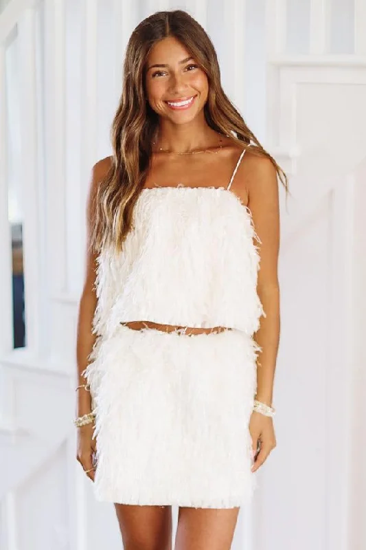 The Best Prices Runway Ready Crop Top - Cream