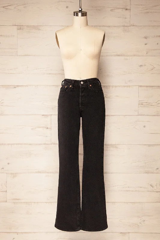 Weekend Specials to Love Bucharest | Black Bootcut Jeans