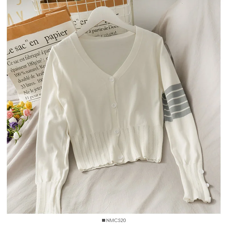 Bargain Bin Korean Vintage V-neck single breasted long sleeved sweater for women  1782