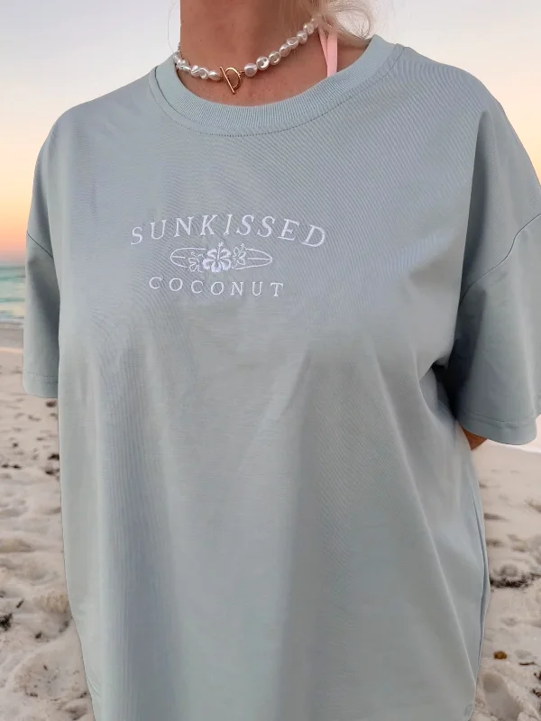 Exclusive Weekend Offers Inside Glass Blue Basic Watercolor Embroider Tee