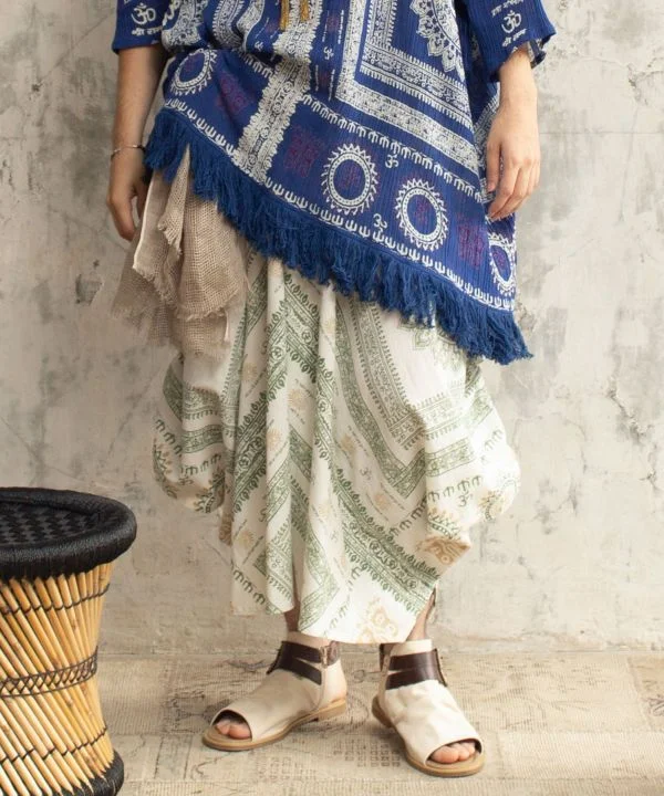 Weekend Specials to Snag Unisex Slouchy Pants
