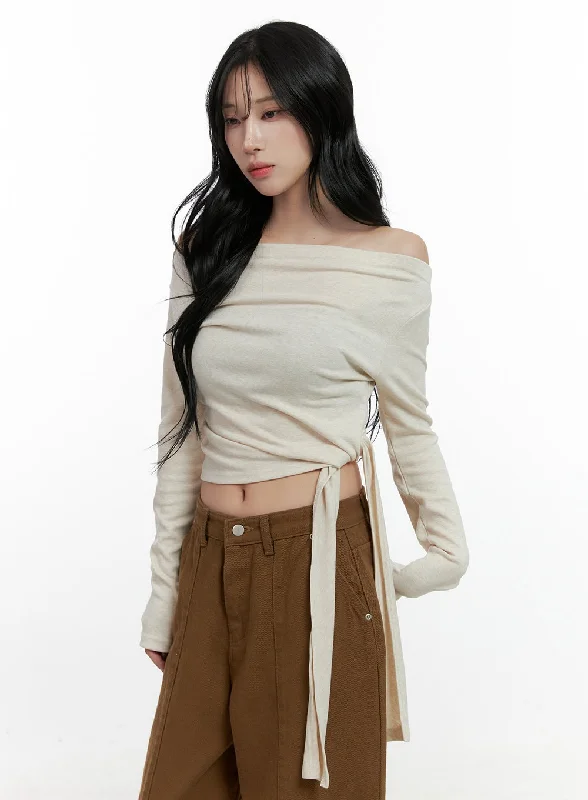 Extra Savings Strap Solid Long Sleeve Crop Top CN408