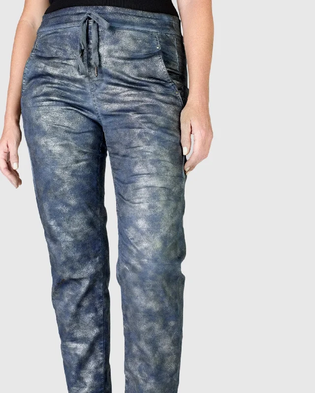 Weekend Deals to Make You Happy Washed Iconic Stretch Jeans, Blue