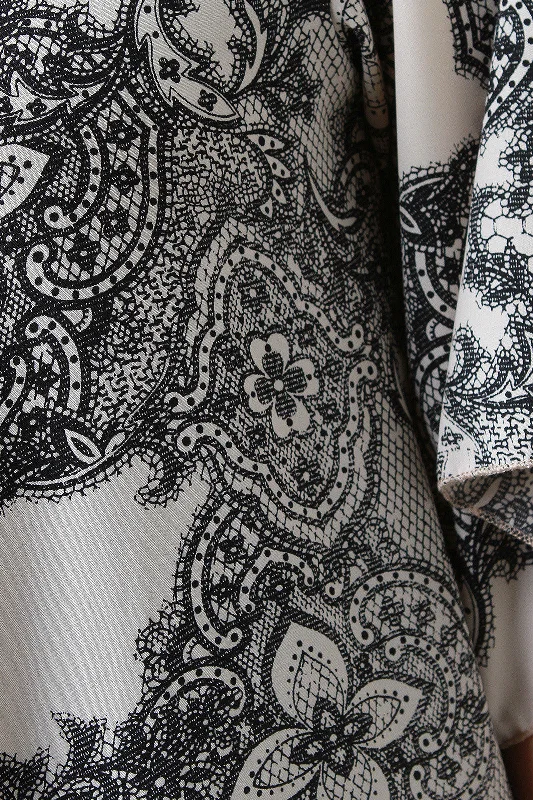 Year-End Sale Lace Print Asymmetrical Hem Kimono