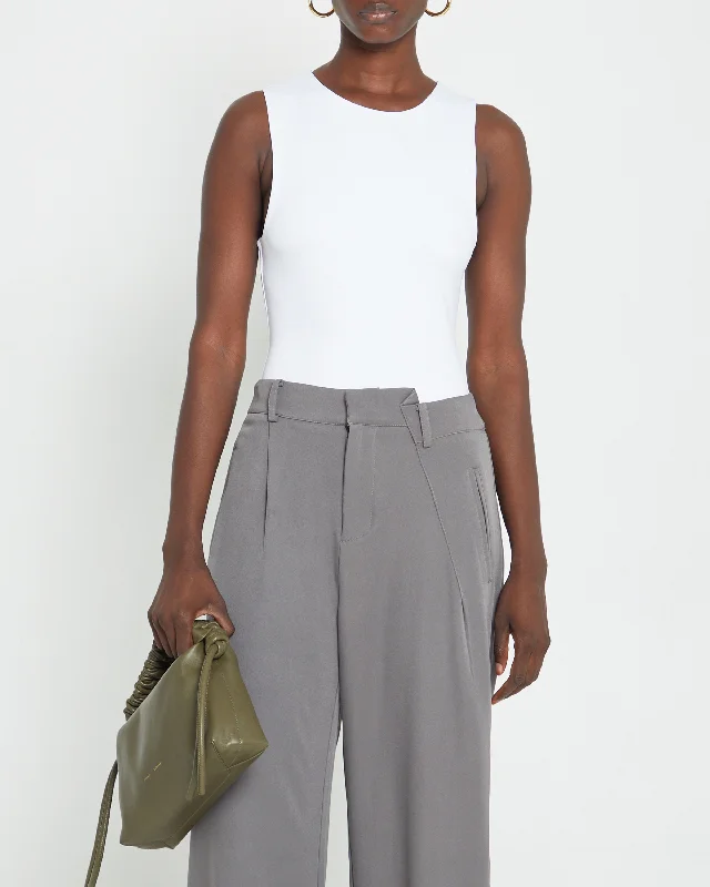 Great Deals Contouring Cropped Muscle Tank
