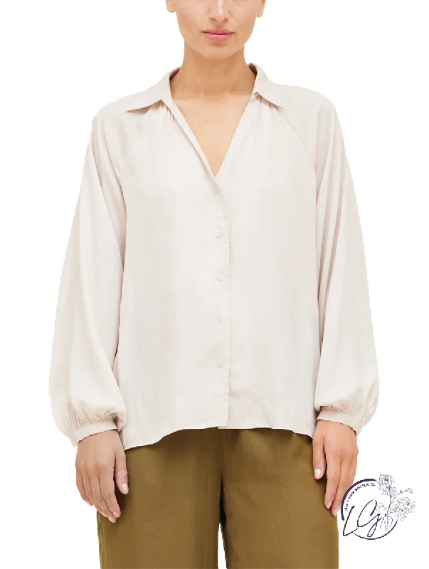 Weekend Savings Fiesta Satin Collar Charm Blouse